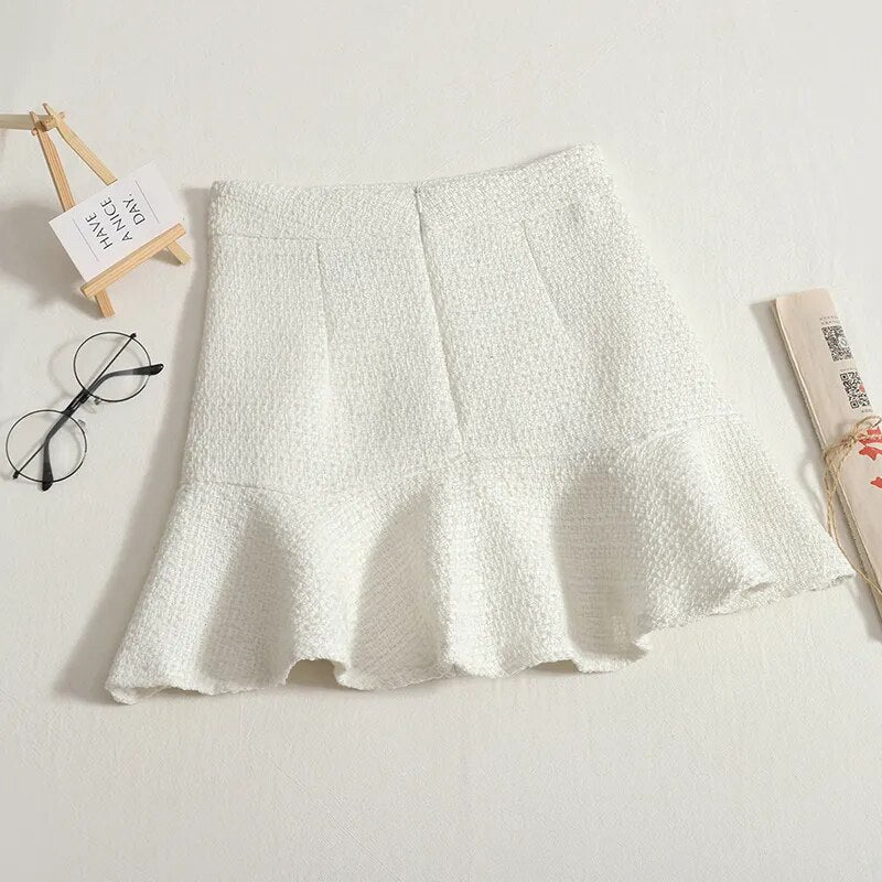 Chic Ruffles Tweed Skirt
